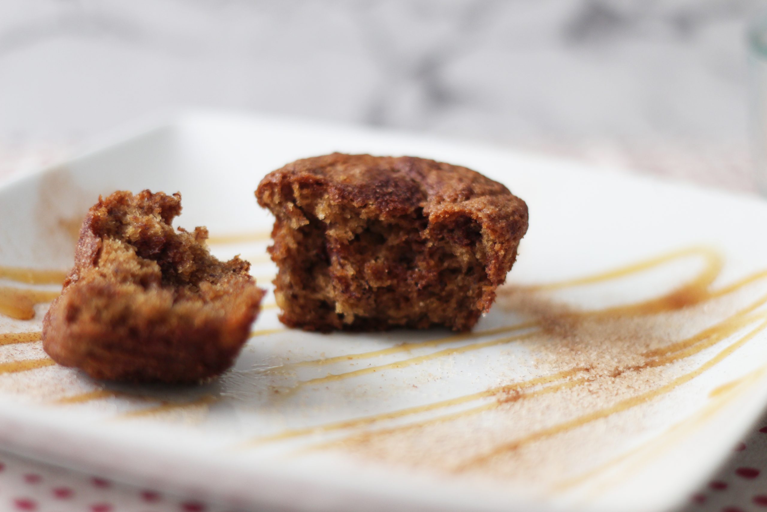 Cinnamon Swirl Banana Bread Muffins